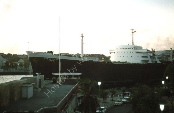 Shell Tanker passing Hotel Intercontinental, Curacao